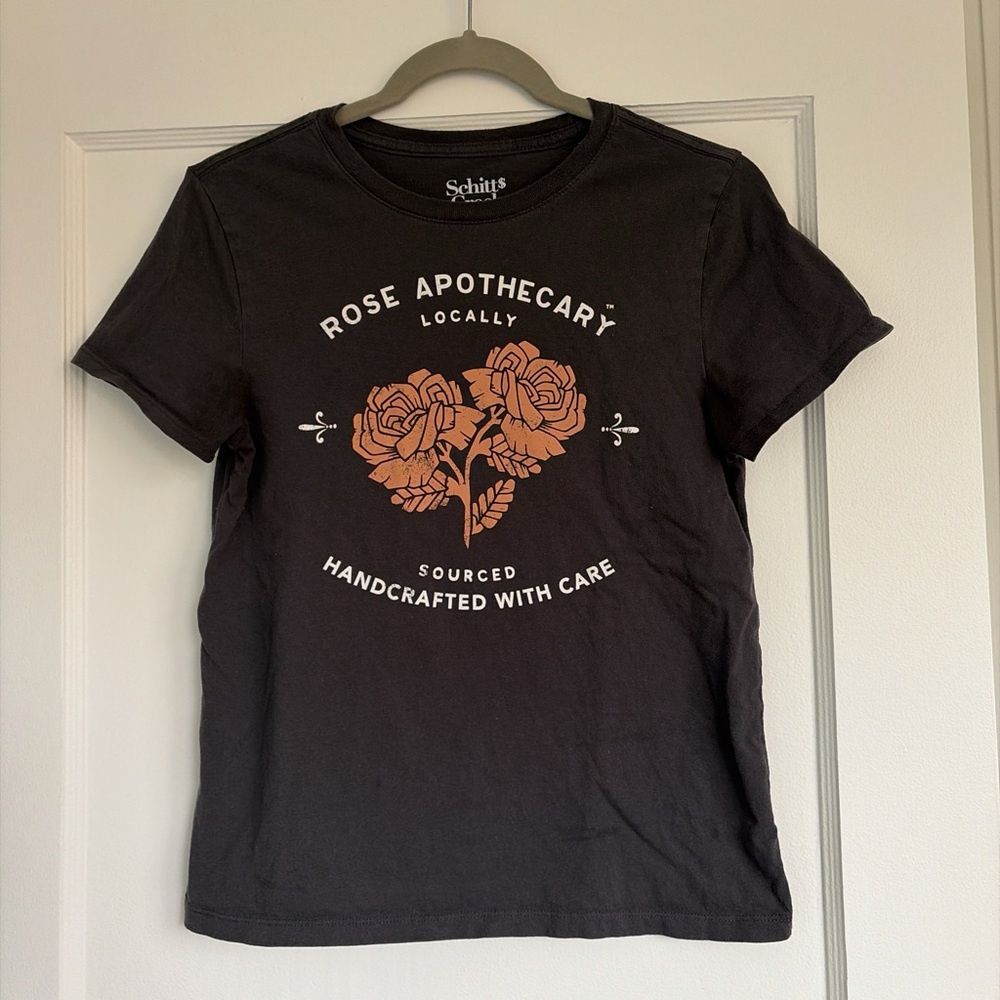 Schitts Creek Rose Apothecary black tee